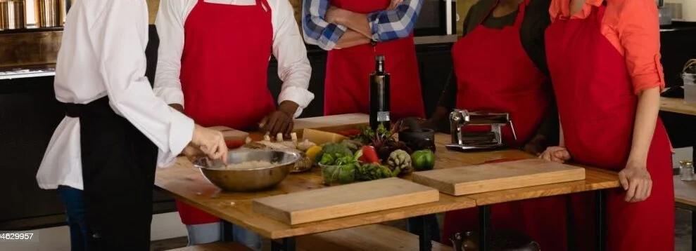 Carte cadeau atelier culinaire - Édition Limitée – L’Art de la Table Française en Promotion ! - {'count': 1, 'name': 'créatifs'}