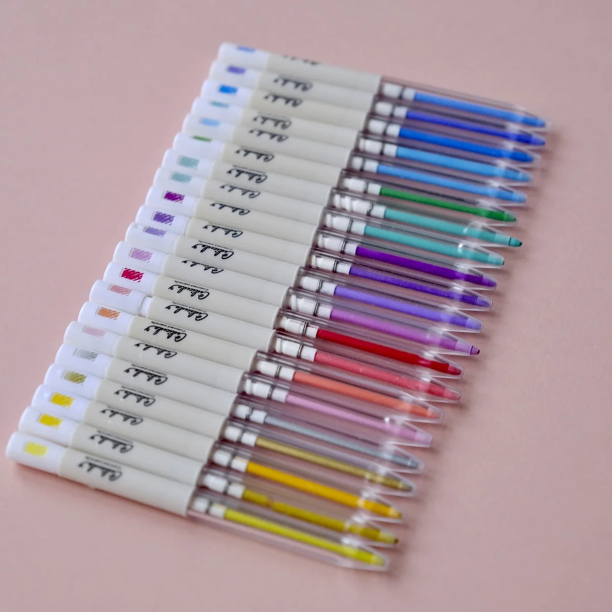 Crayons Couleurs Rétractables Culicule Organisation maison solutions rangement