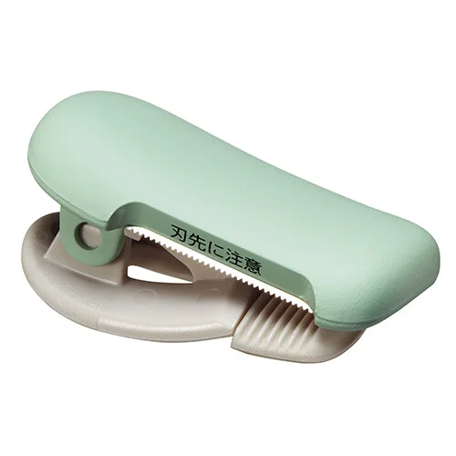 Cutter à Masking Tape Kokuyo mint - Organisation de la maison avec des solutions de rangement Guide ultime d'organisation et de rangement de la maison | RONA