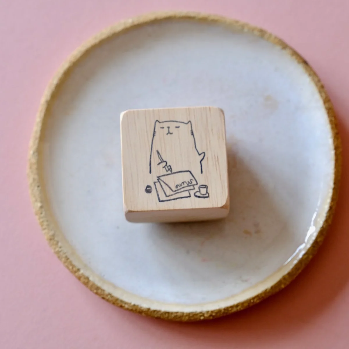 Tampon CatDoo Astiblog – Cat Writting Letters - Organisation de la maison avec des solutions de rangement