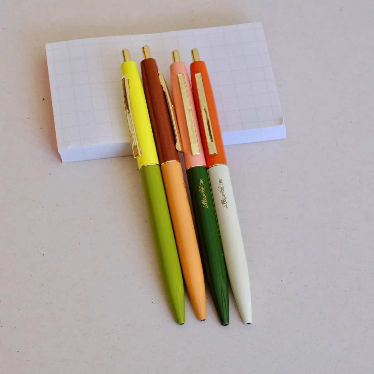 Stylo Bille Retro Pen – Desert Tones - Organisation de la maison avec des solutions de rangement - {'count': 1, 'name': 'experte'}