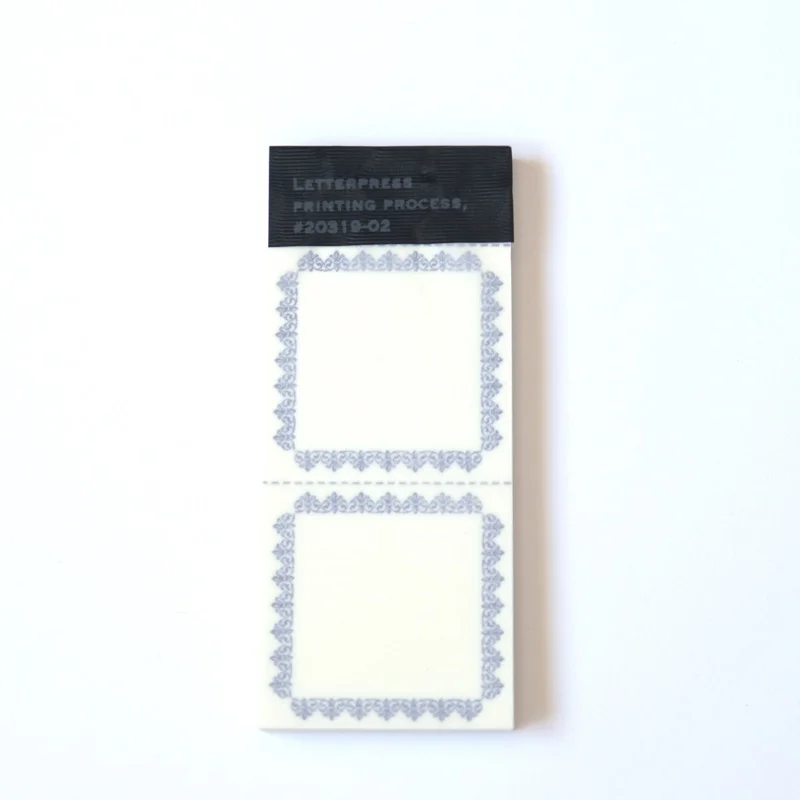 Label-book letterpress sérigraphié - Organisation de la maison avec des solutions de rangement - Étagère