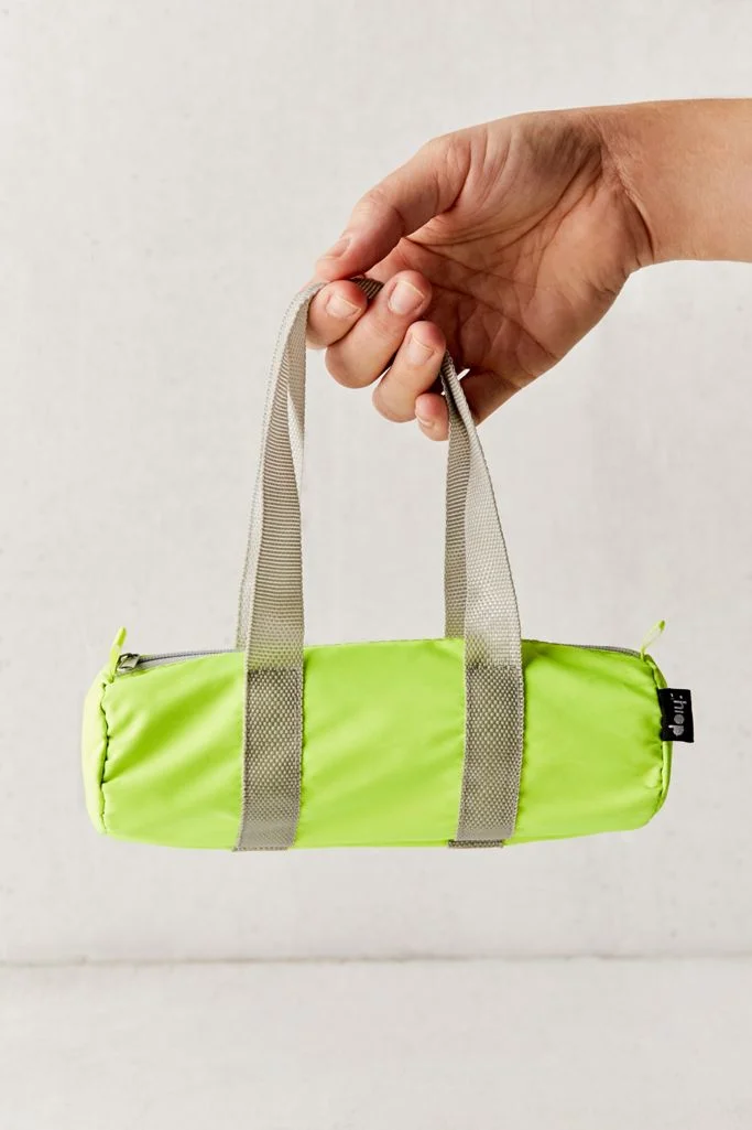 Trousse Jaune Fluo | DOIY Barcelona : Le sac de sport 90’s pour vos stylos | DOIY Barcelona - Accessoires pratiques maison pour un intérieur plus fonctionnel Trousse en polyester couleur unie, idéale pour la rentrée scolaire à  l'école, design simple et pratique - Nihaojewelry France