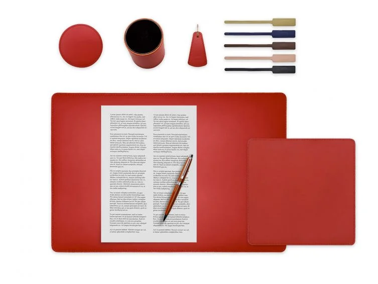Set de bureau rouge – SM500-50×34 – TS500 – PC500 – SV500 – P-clé triangle – 5x tags - Vins Rouges Harmonieux pour Chaque Occasion - {'count': 1, 'name': 'Configuration'}