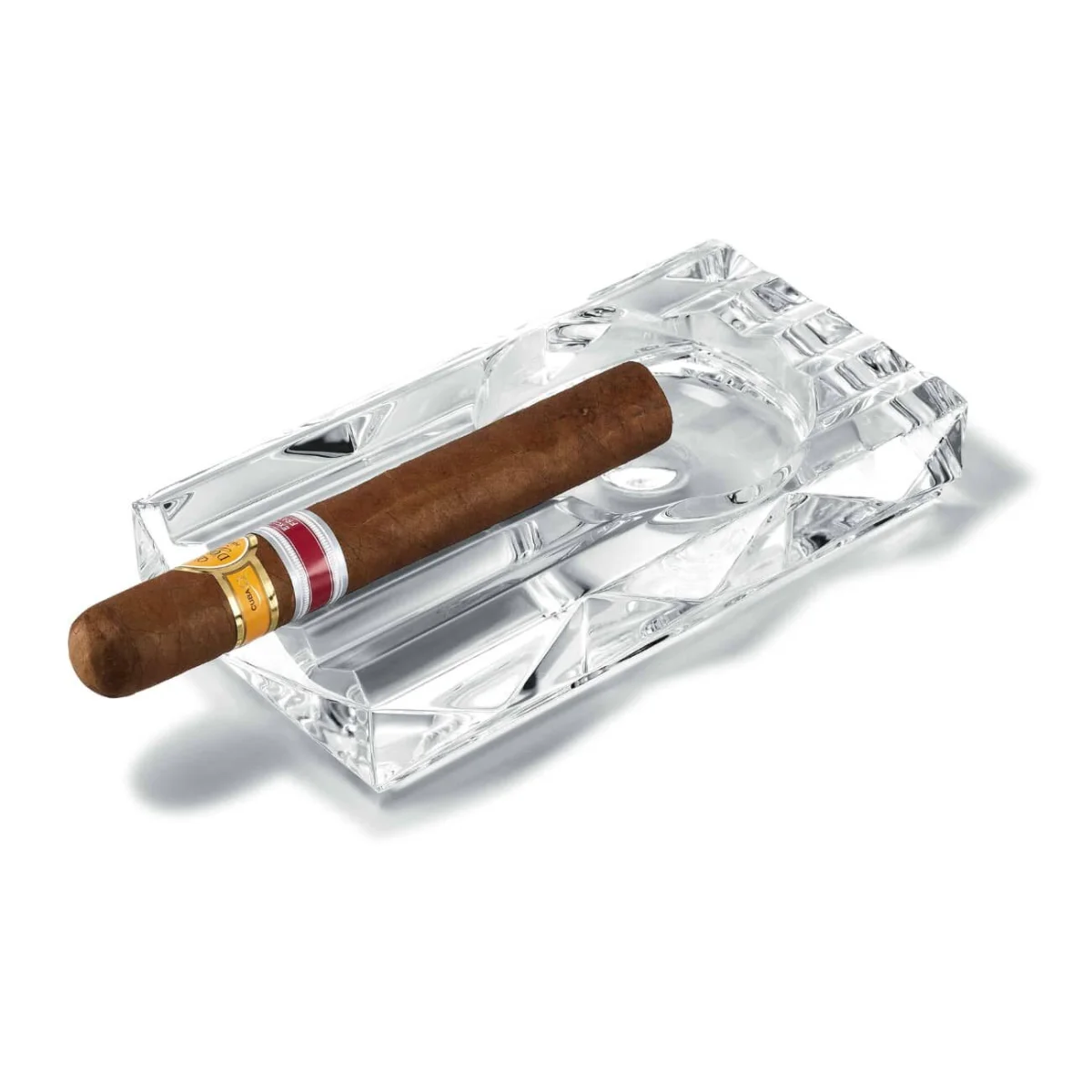 Louxor Ashtray Baccarat - Vins Rouges Harmonieux pour Chaque Occasion - tonneau vin occasion