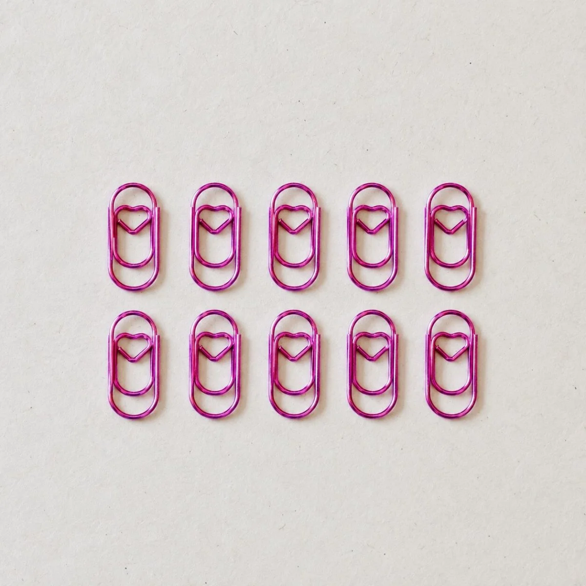 Minuscules Trombones Coeur Rose Métalisé - Organisation de la maison avec des solutions de rangement - {'count': 9, 'name': 'Amazon.fr'}