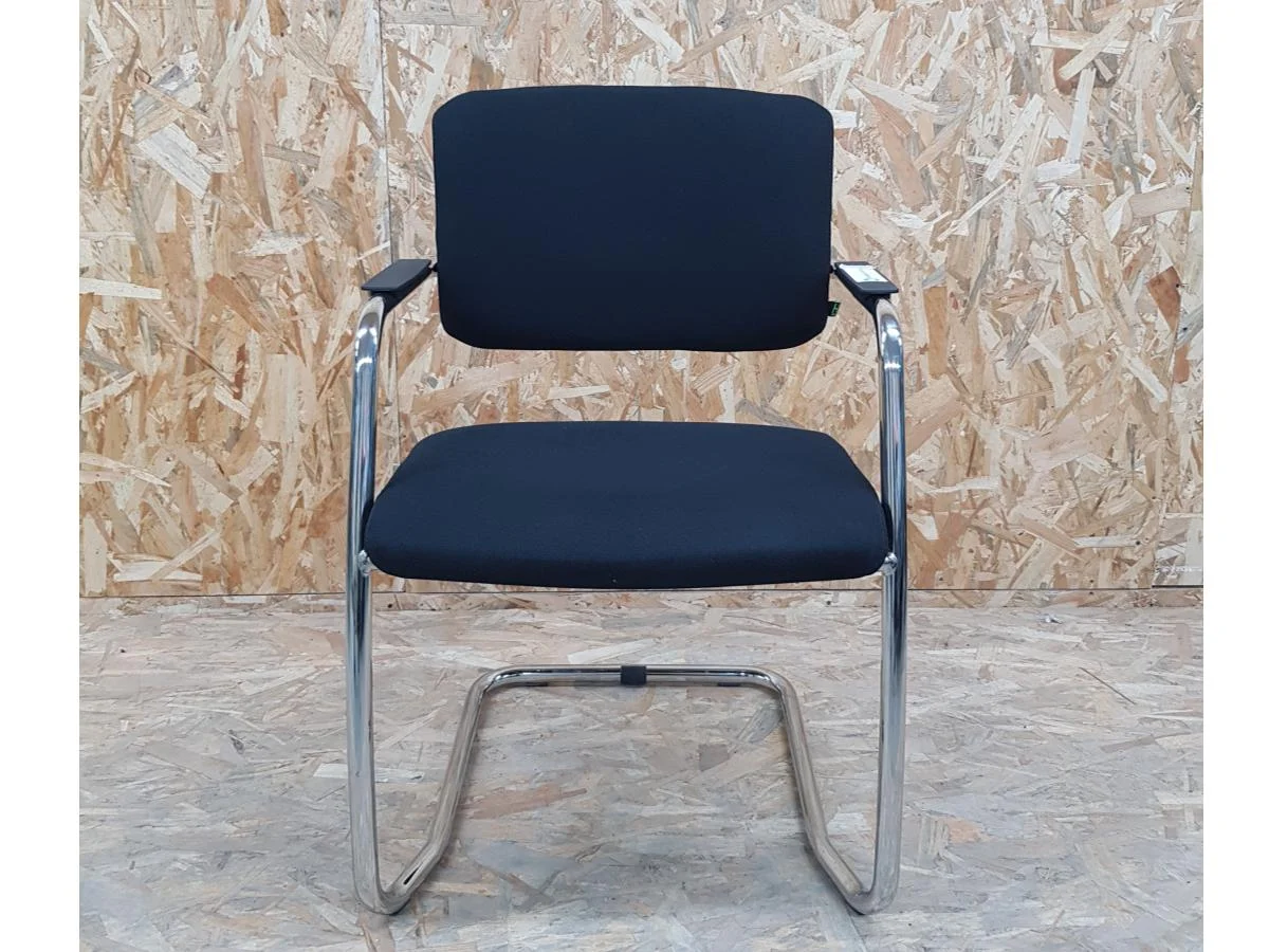 Chaise réunion HARMONY noir OCCASION ​Drones Professionnels Grand Public Boutique Française
