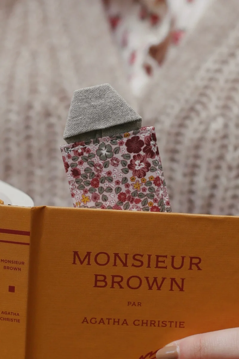 Marque-page « Mort sur le Nil d’Agatha Christie » - Vins Rouges Harmonieux pour Chaque Occasion Neuf