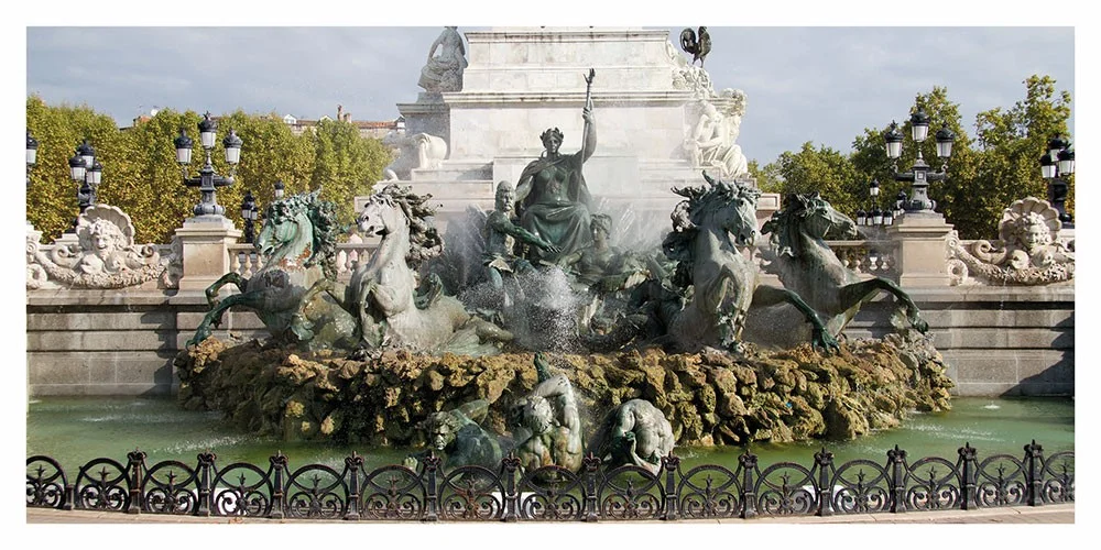 Carte postale 2005 La Fontaine des Girondins, Bordeaux - Vins Rouges Harmonieux pour Chaque Occasion