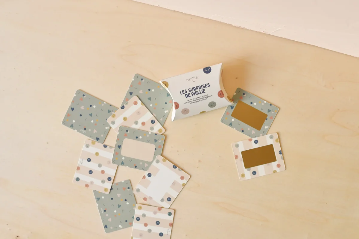 Le kit Petite de cartes à gratter personnalisables bienveillantes - Boutique Bébé en Ligne : Soins, Jouets et Articles Maison