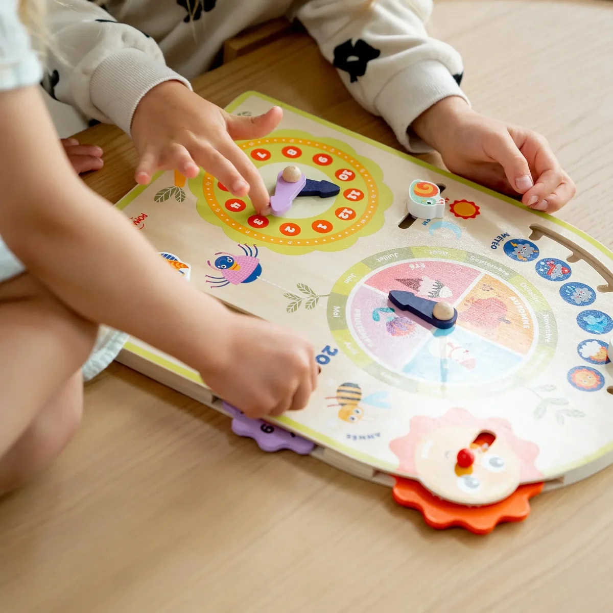 CALENDRIER PERPÉTUEL BOIS Boutique Maman Bébé Produits Essentiels Quotidien