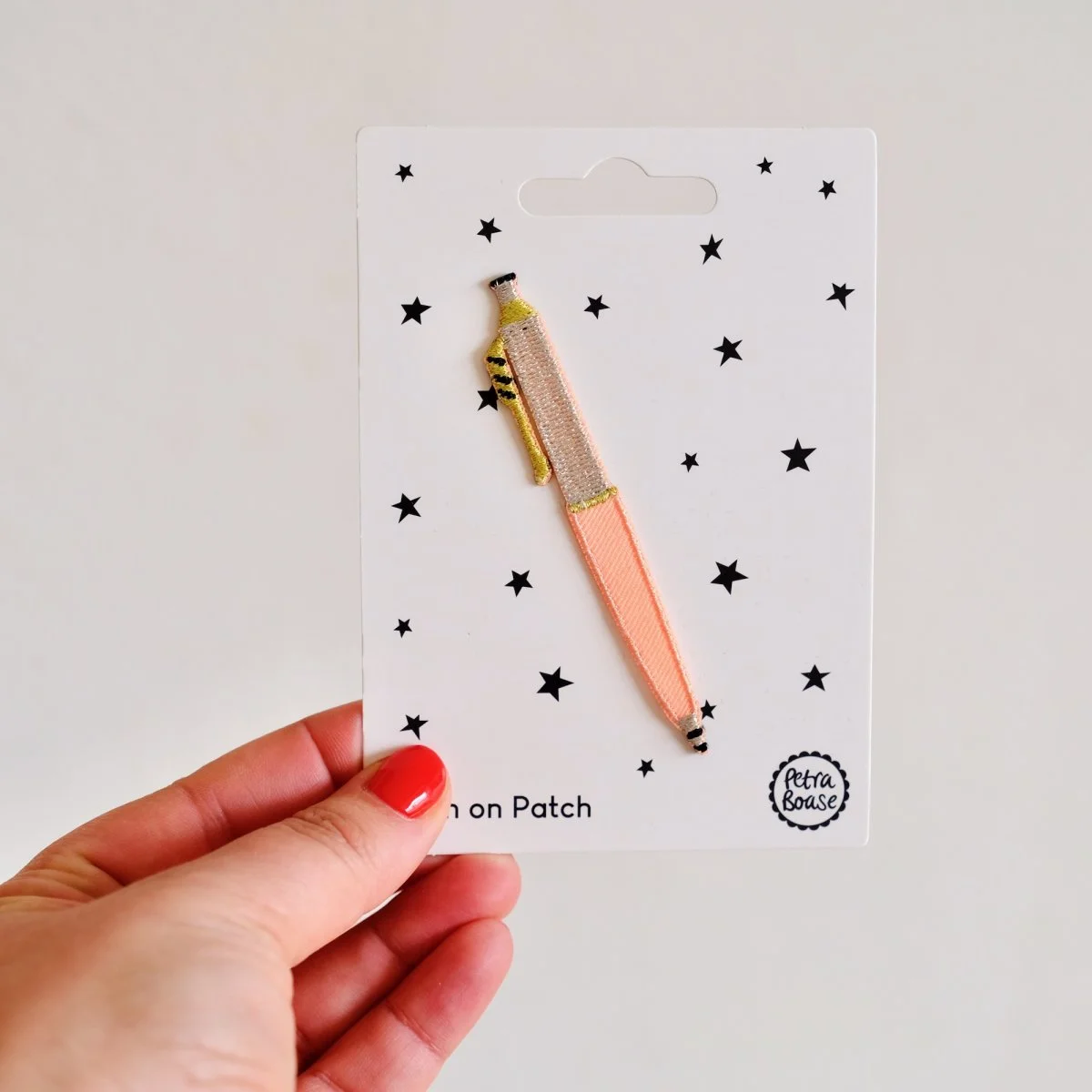 Patch Stylo Rose - Organisation de la maison avec des solutions de rangement 12 idées de rangement pratique — Je suis une maman | Blogue pour les femmes  et les familles